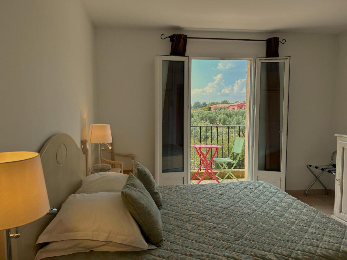 Hotel Terriciae Aux Portes De Maussane Les Alpilles Kültér fotó