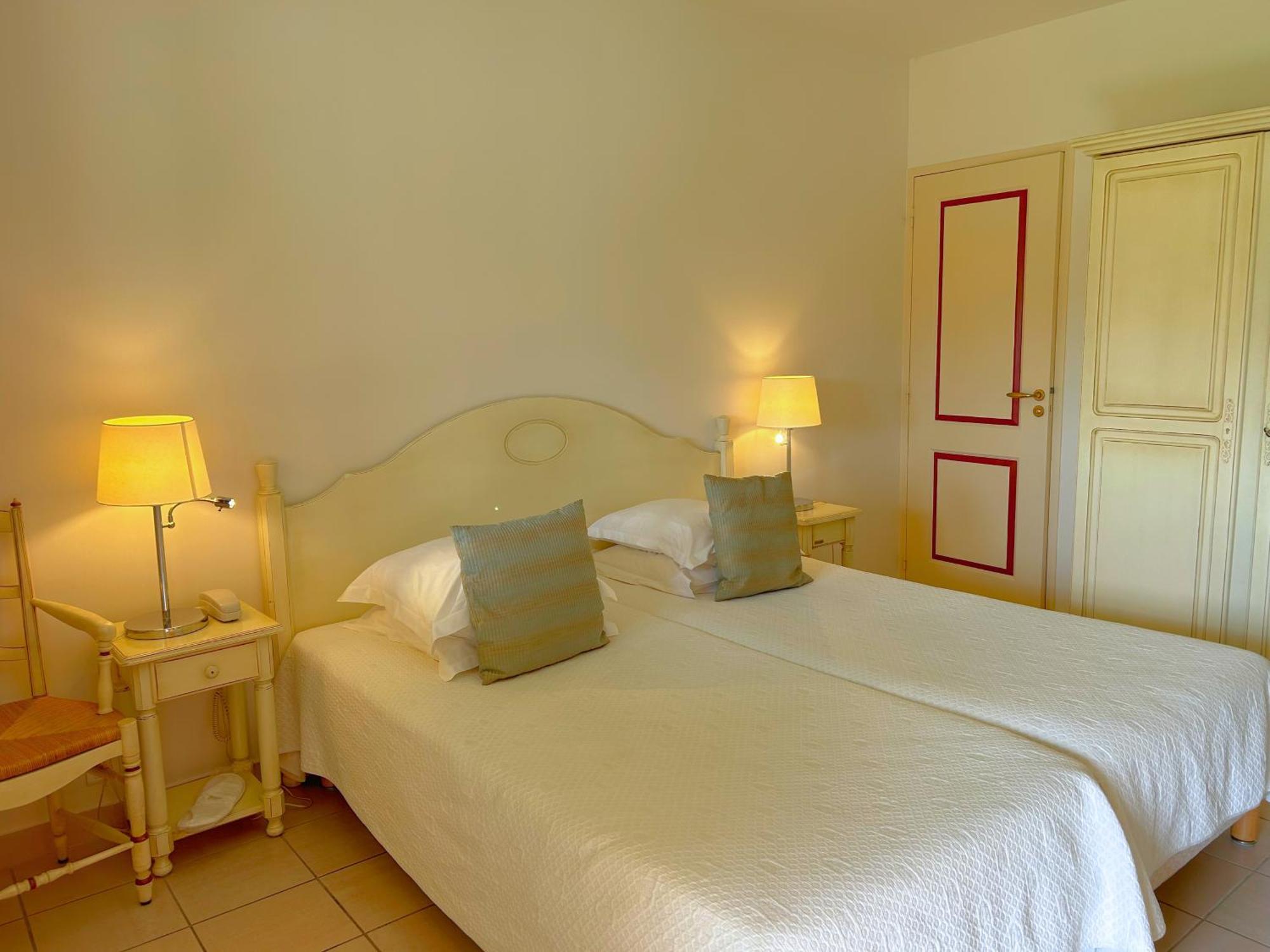 Hotel Terriciae Aux Portes De Maussane Les Alpilles Szoba fotó