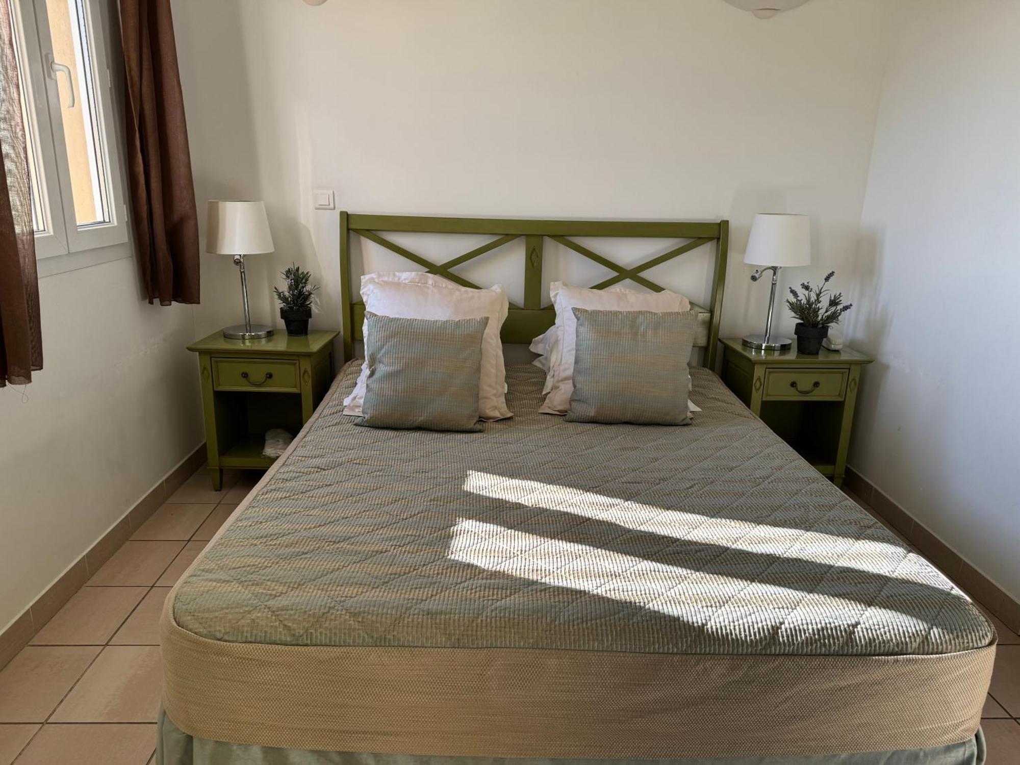 Hotel Terriciae Aux Portes De Maussane Les Alpilles Kültér fotó