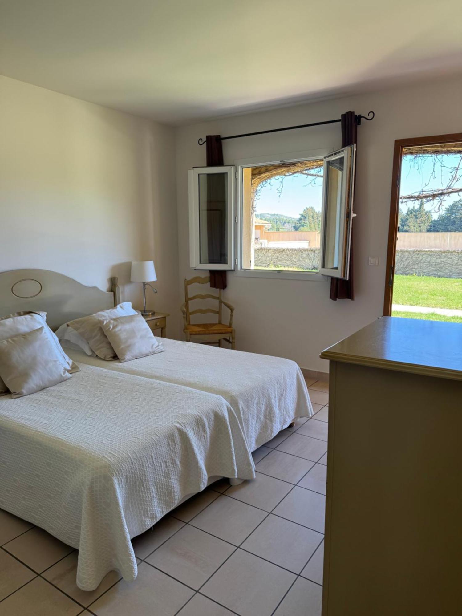 Hotel Terriciae Aux Portes De Maussane Les Alpilles Kültér fotó