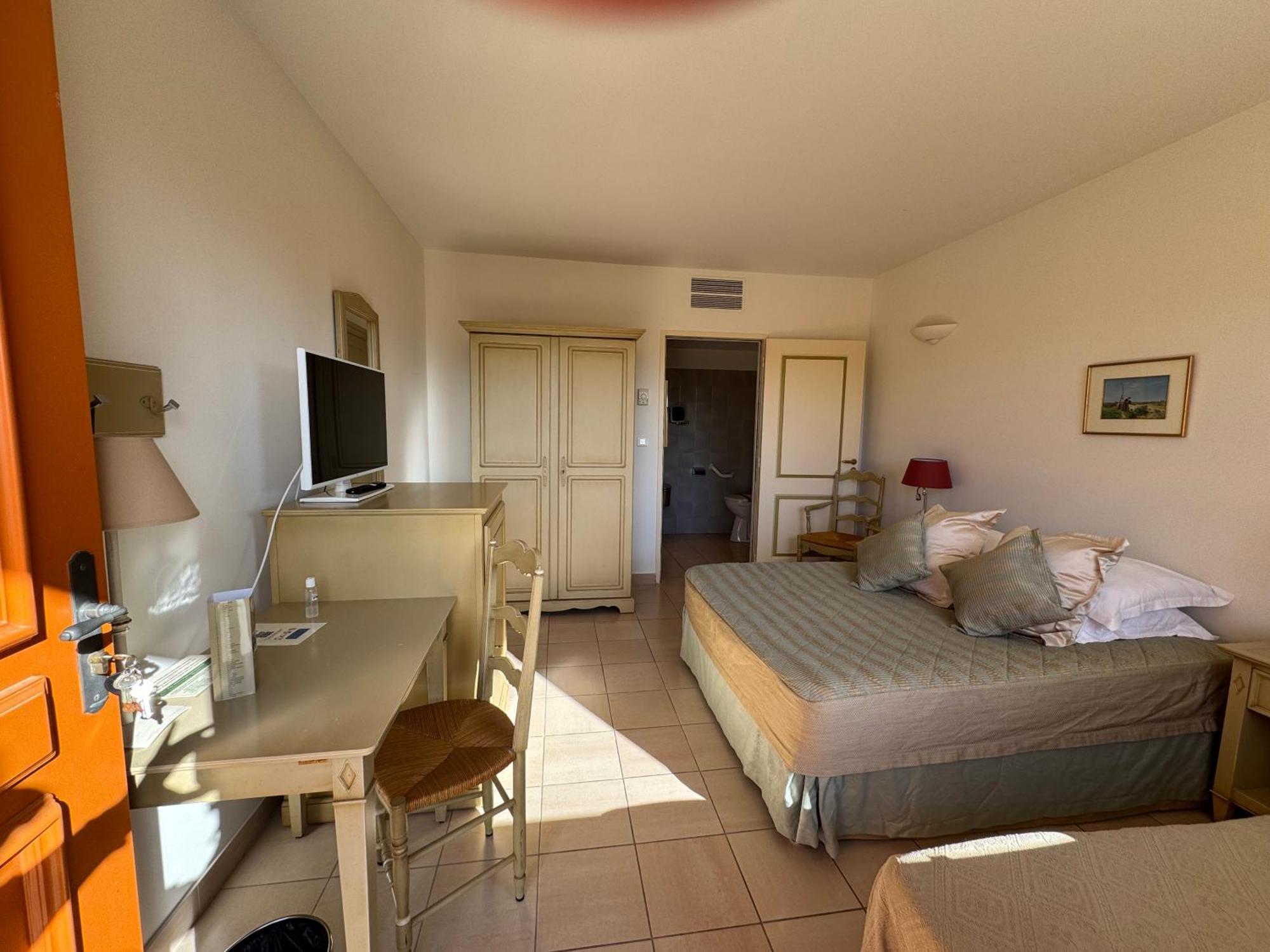 Hotel Terriciae Aux Portes De Maussane Les Alpilles Kültér fotó